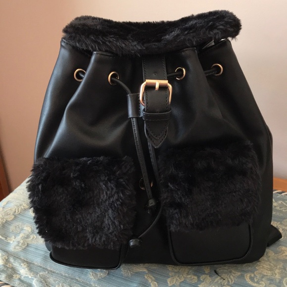 COLAB BLACK VEGAN LEATHER FAUX FUR BACKPACK NWT - Picture 7 of 7
